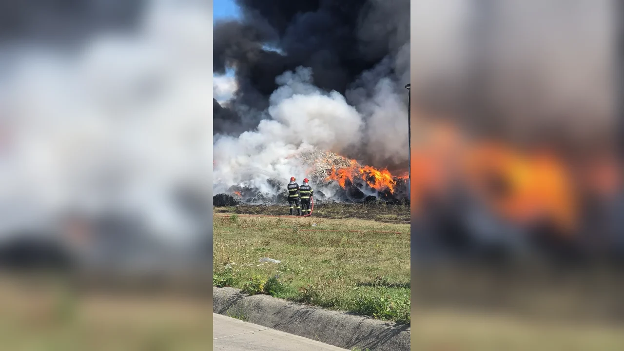 Trei zile de intervenție la centrul de deșeuri din Leț: incendiu lichidat, 1.660 mp afectați